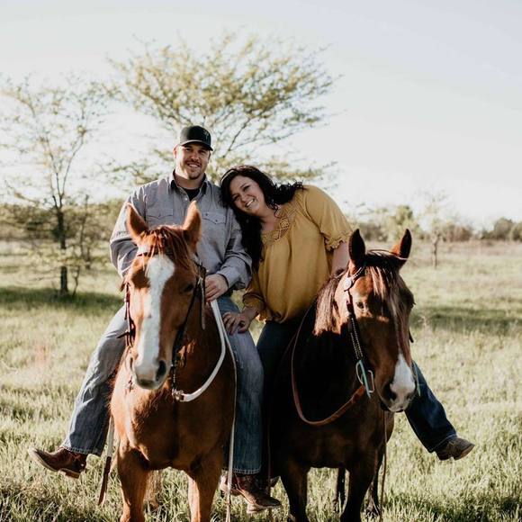 Meet your Posher, Whitney - Picture 1 of 1